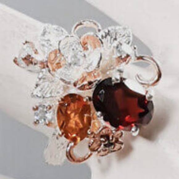STUNNING Natural Garnet, Citrine, & Aqua Marine Ring - Picture 5 of 10